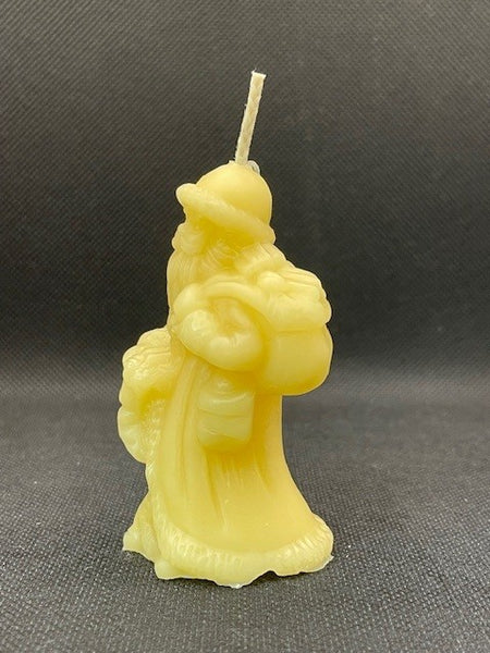 Pure Beeswax Candle Santa Claus (min 36g / 8cm in height)