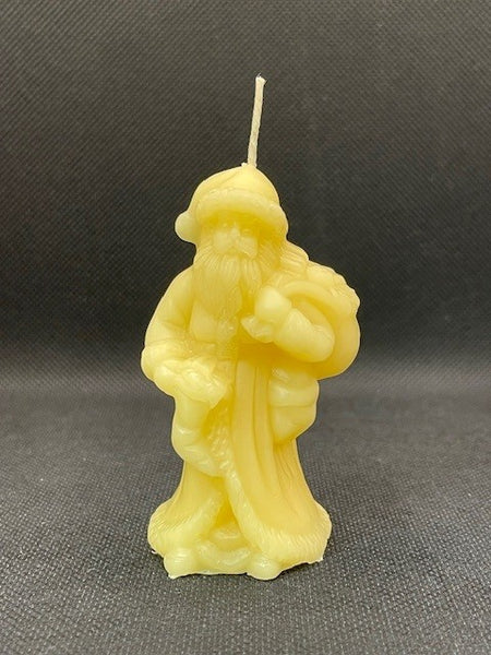 Pure Beeswax Candle Santa Claus (min 36g / 8cm in height)